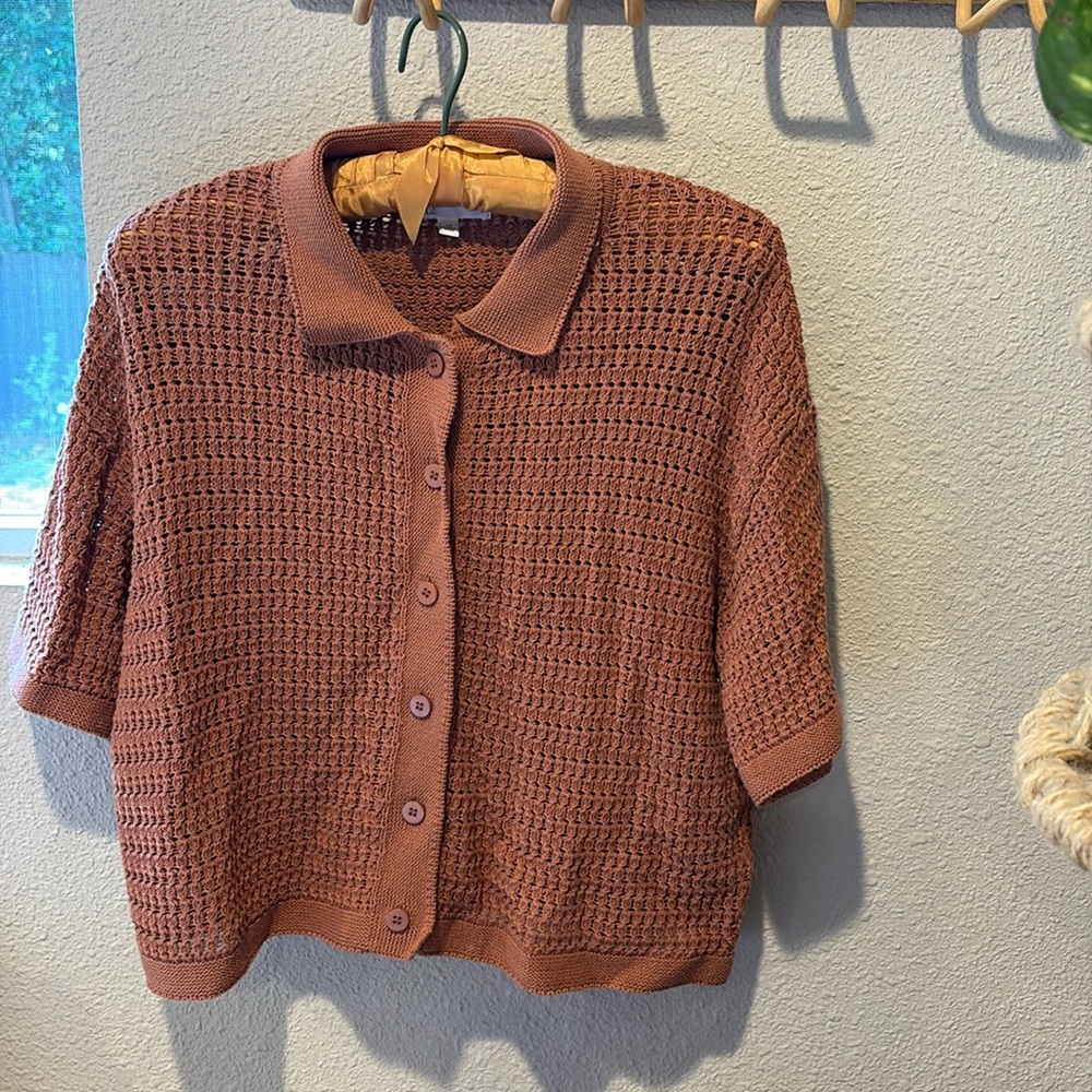 DR2 Nordstrom rack knitted open stitch button top • size XS